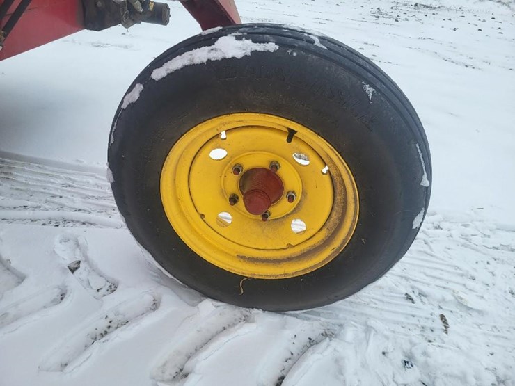 2013-new-holland-h5420-image-24