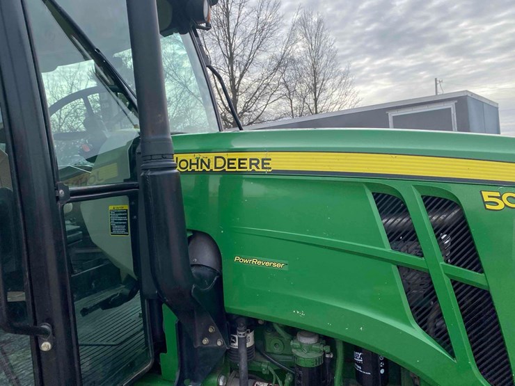 2013-john-deere-5085m-image-21