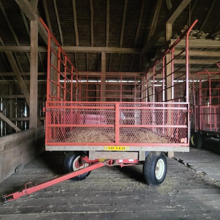 Meyer Kicker Wagon w/Unverferth RGE10 Running Gear - Tag #1113