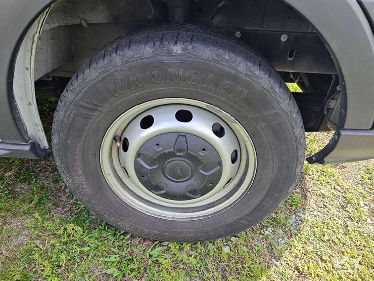 2018-ford-transit-image-17