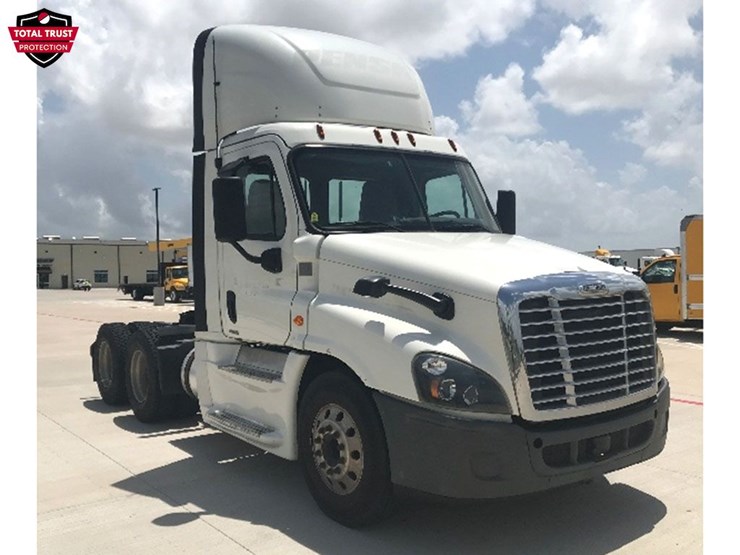 2019-freightliner-cascadia-125-evolution-image-1