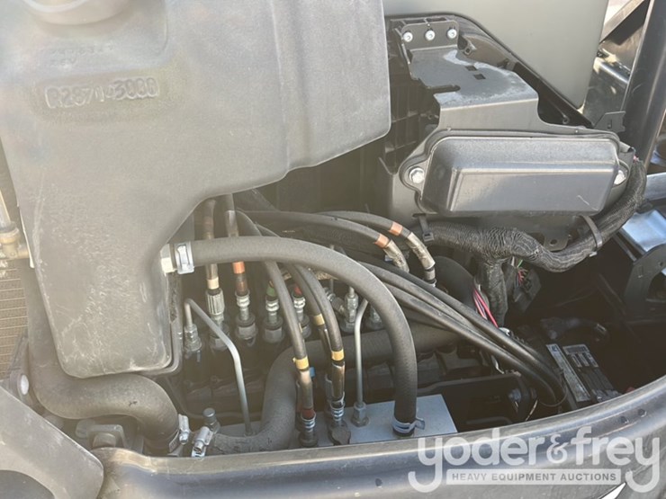 2021-bobcat-e35-image-17