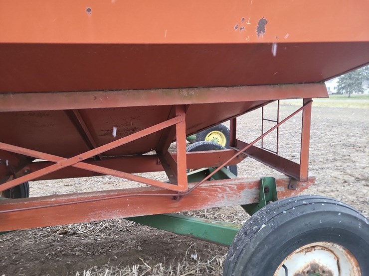 hopper-wagon-w/running-gear-image-13