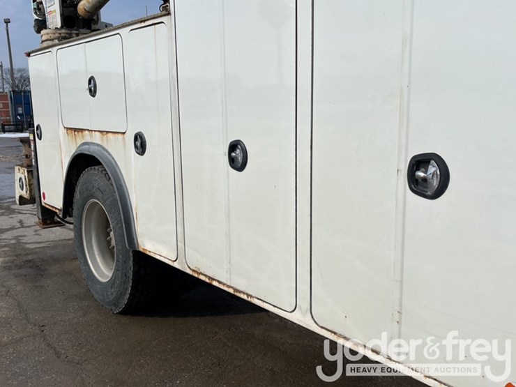 2007-kenworth-t300-image-55