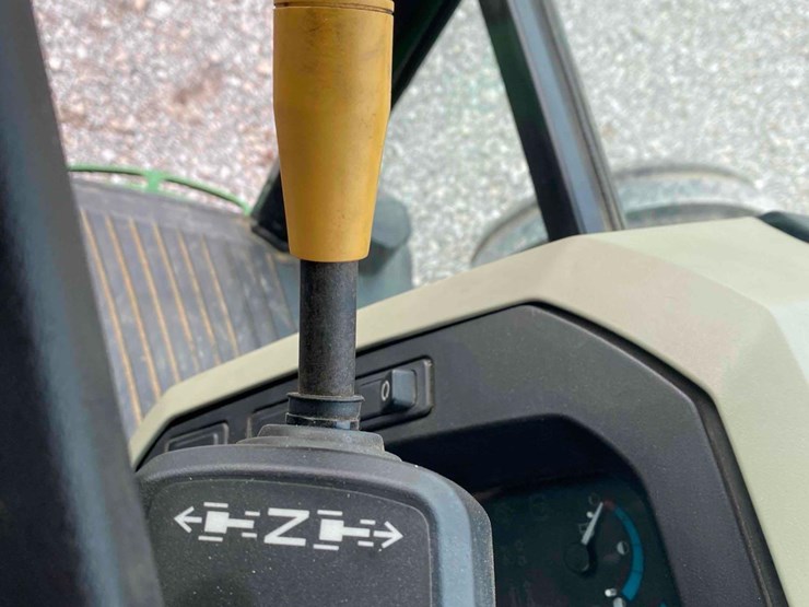 2013-john-deere-5085m-image-46