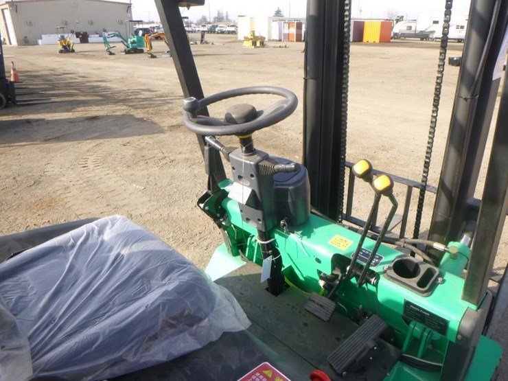 sdlool-d15-forklift-image-13