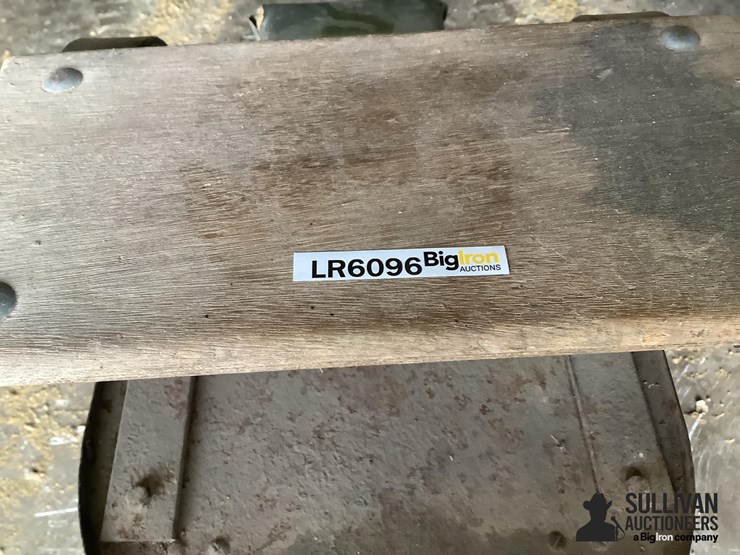 creeper-&-shop-stool-image-14