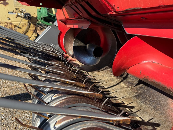 massey-ferguson-1837-image-17