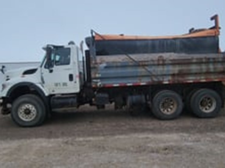 2009-international-workstar-7600-image-5