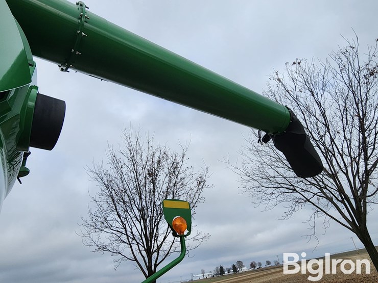 2022-john-deere-s770-image-19