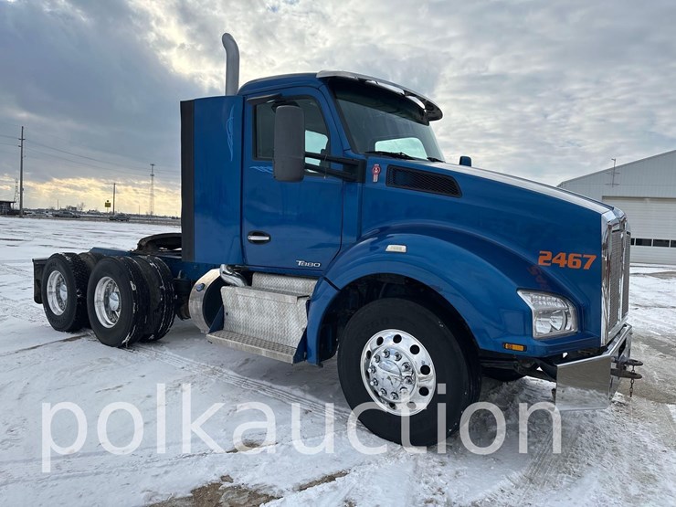 2015-kenworth-t880-image-4
