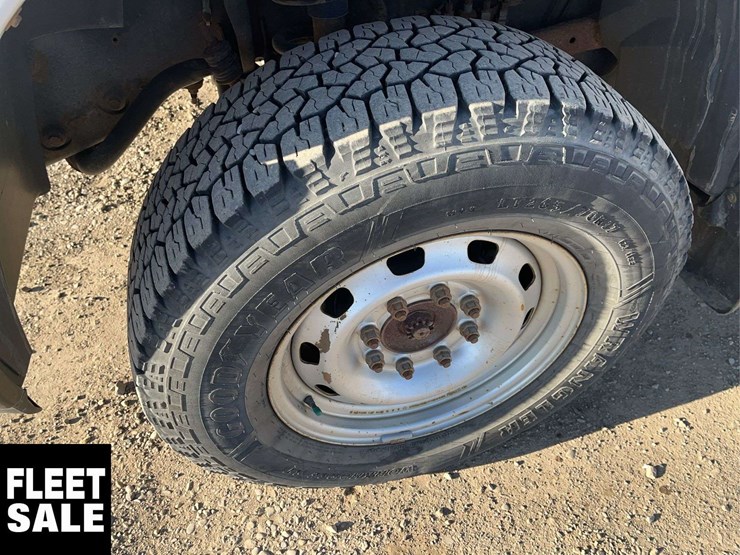 2012-dodge-3500-image-10