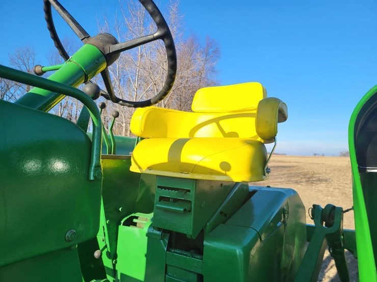 john-deere-4520-image-57