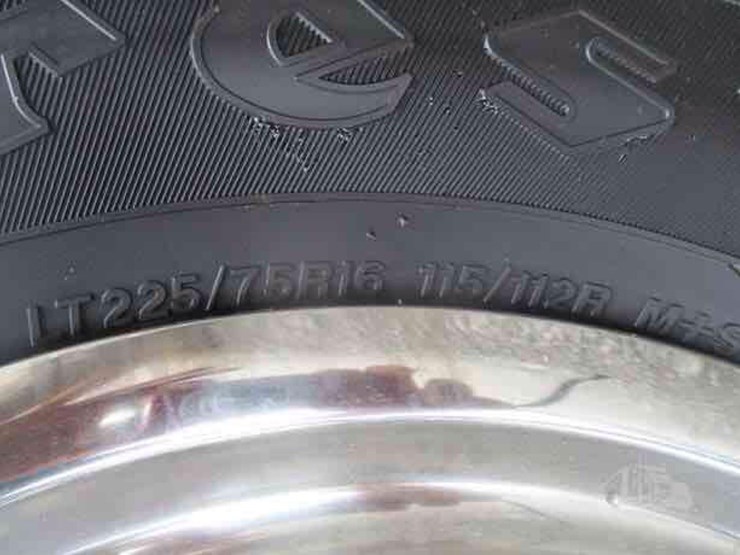 2013-ford-e450-image-20