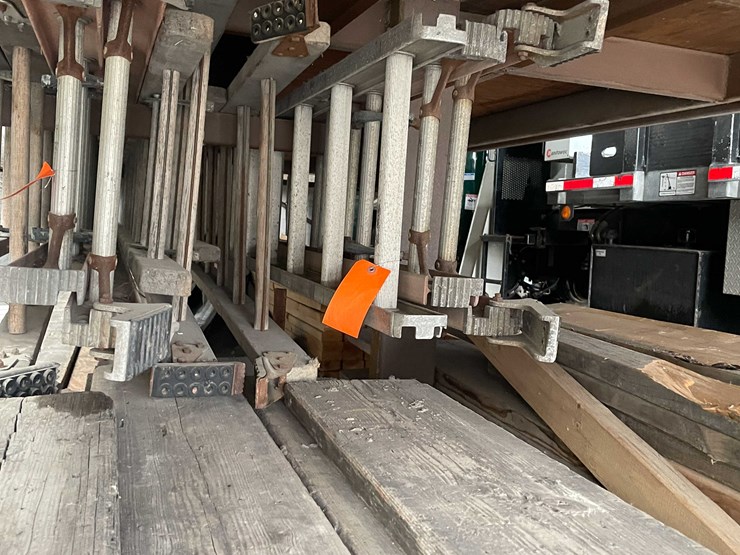 #2296-•-(3)-ladders-image-2