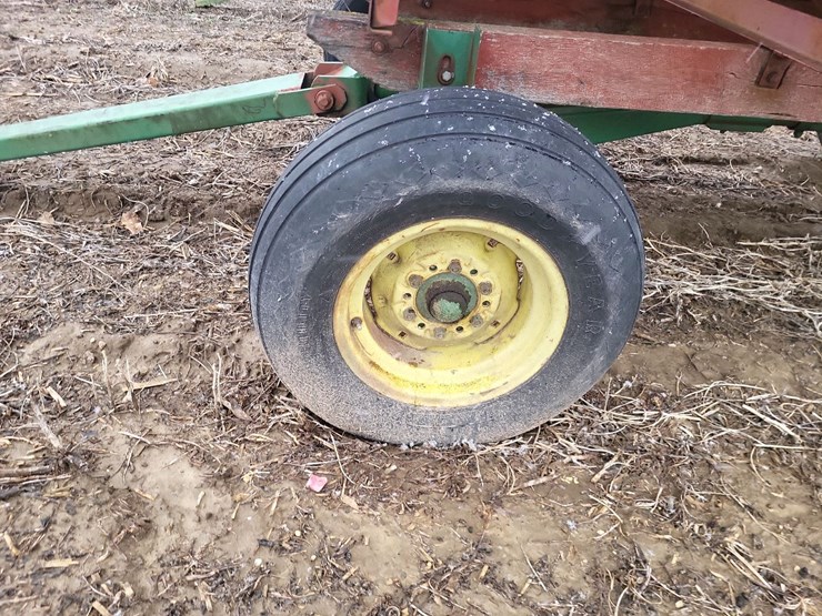 hopper-wagon-w/running-gear-image-12