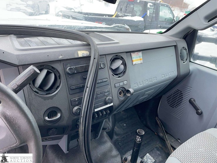 2012-ford-f450-image-13