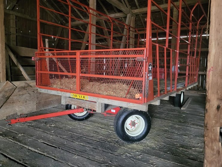 meyer-kicker-wagon-w/unverferth-rge10-running-gear---tag-#1113-image-4