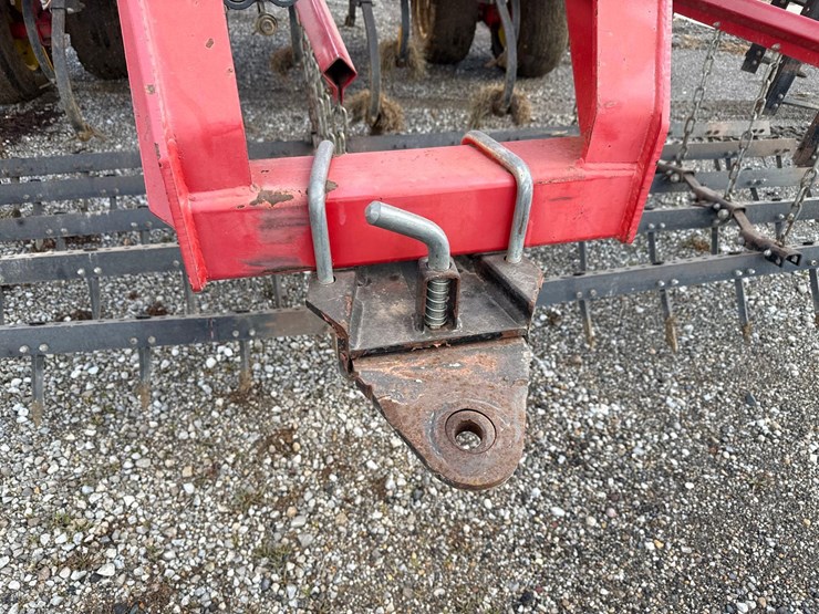 sunflower-44’-cultivator-image-26