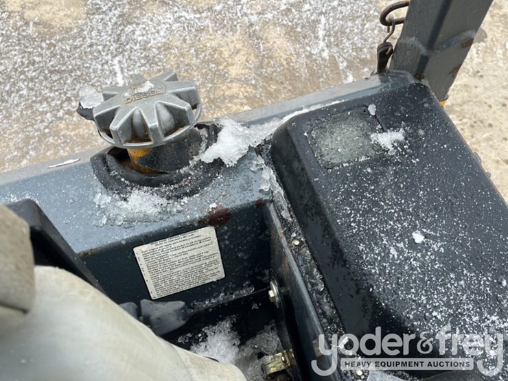 2015-deere-450j-image-27