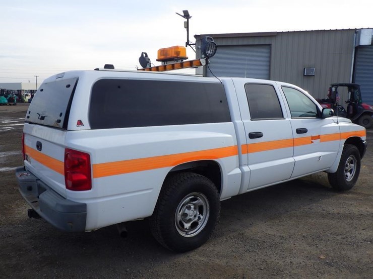 2007-dodge-dakota-image-3