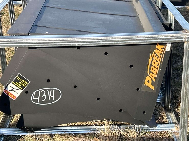 2025-pabreak-80in.-bucket-skid-steer-attachment-image-5