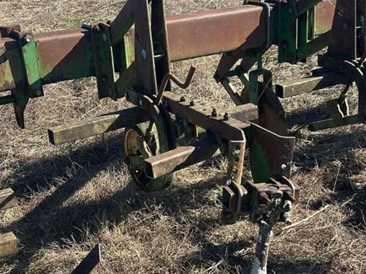 john-deere-825-image-8