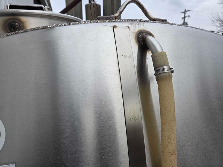 2017-oxbo-7550-image-6