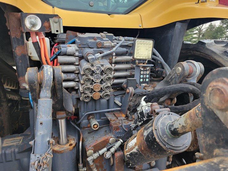 1998-cat-45-track-tractor-image-29