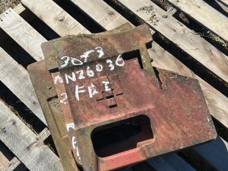 (3)-international-tractor-weights-image-1