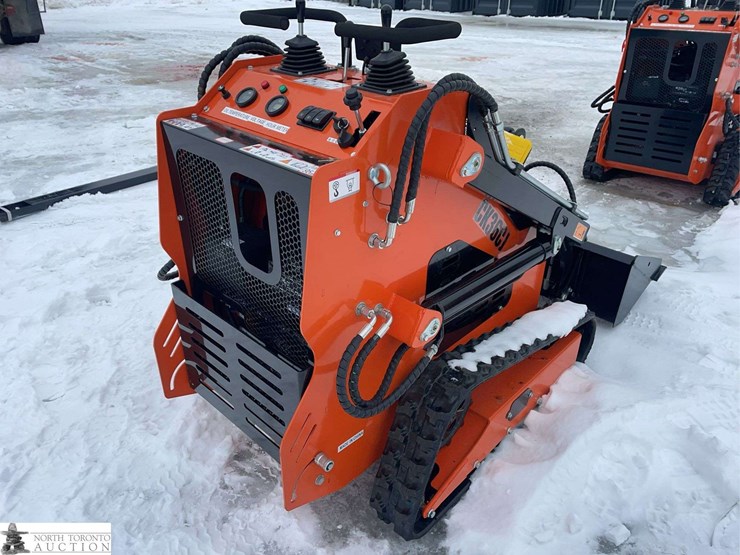 2026-unused-captok-ck36c-tracked-mini-skid-steer-image-5