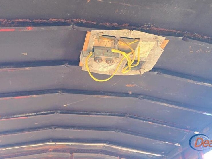 titan-trailer-image-10