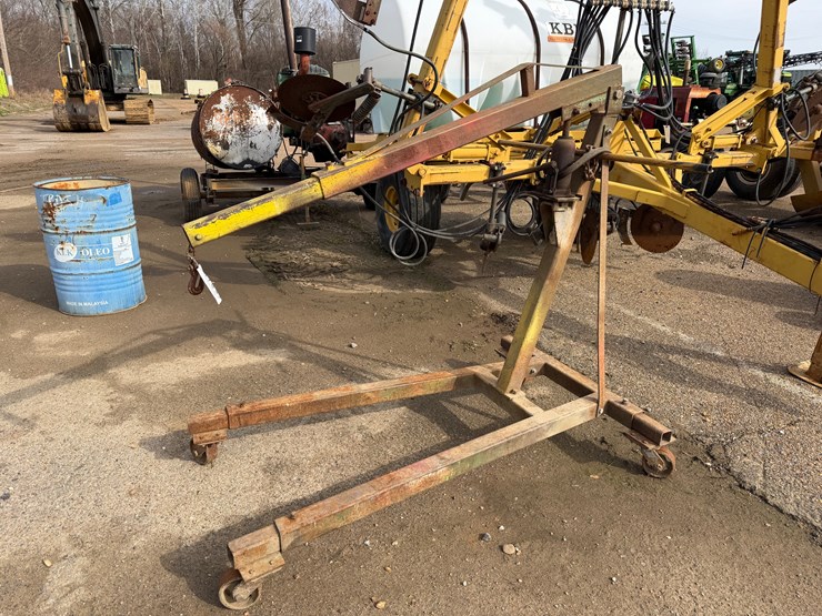 #7839-•-cherry-picker-image-1