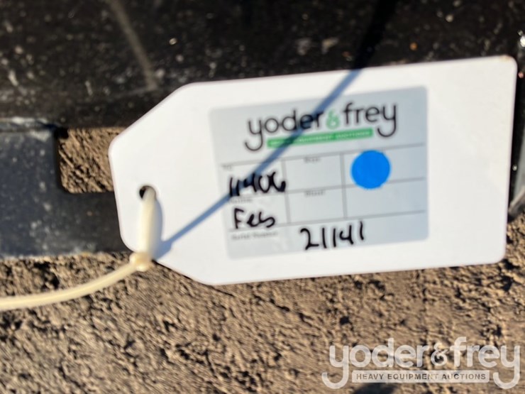 unused-72"-bucket-to-suit-skidsteer-image-9