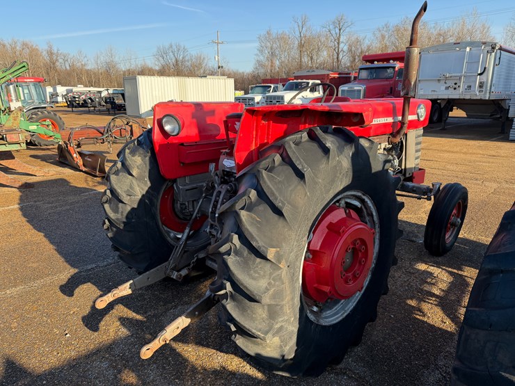 massey-ferguson-175-image-12