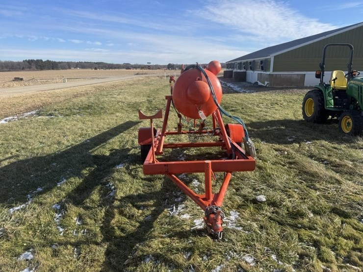air-powered-pumpkin-cannon-image-3