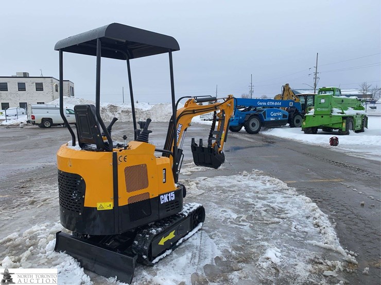 2025-unused-captok-ck15-mini-excavator-image-6