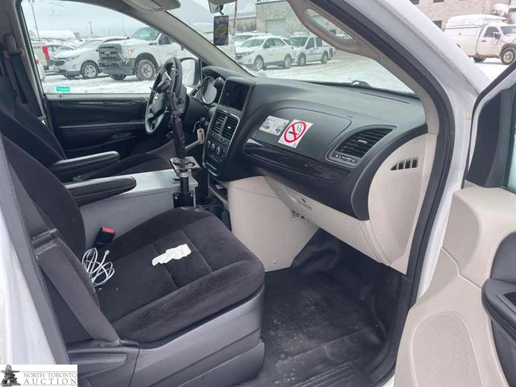 2014-ram-tradesman-image-20