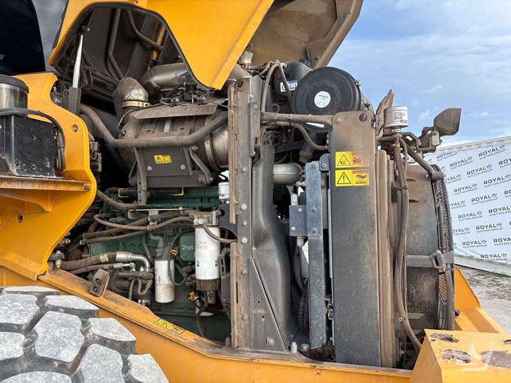 2020-volvo-l60h-image-20