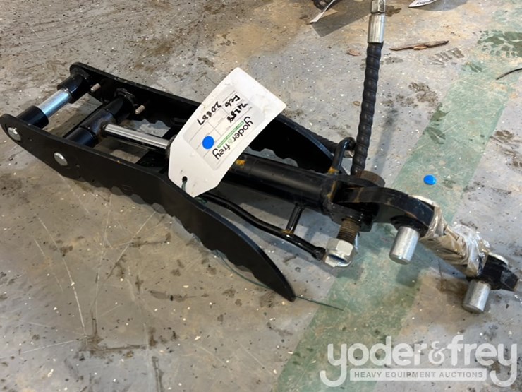 tpm-hydraulic-thumb-to-suit-mini-excavator,-1”-pin-image-4