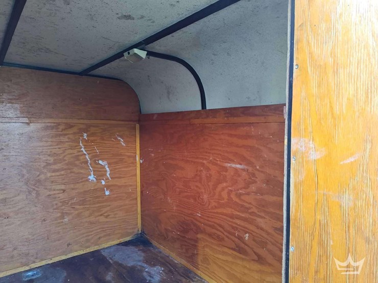 2002-custom-trailer-image-17