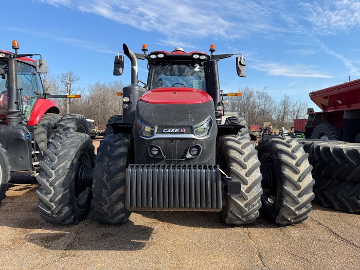 2020-case-ih-magnum-280-image-1