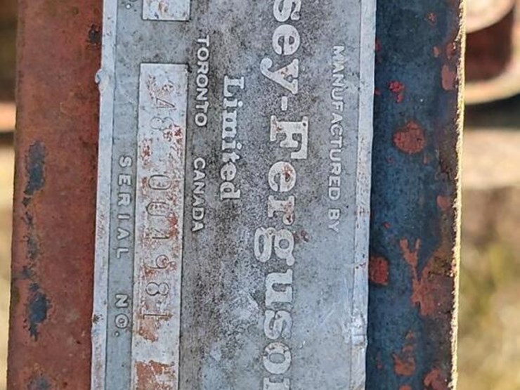 massey-ferguson-66-image-3