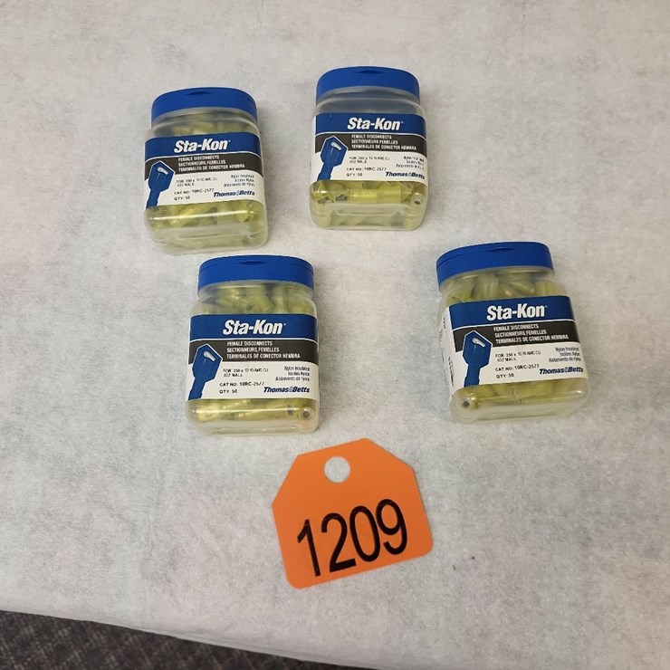 (4) Containers Sta-Kon Female Disconnects - Tag #1209