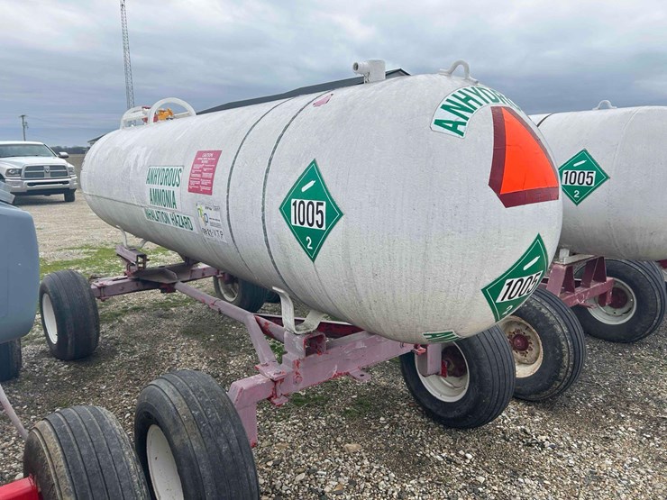 1000-gal.-nh3-tank-on-gear-#72-image-8