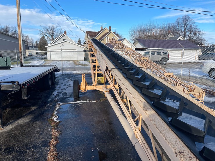 #2251-•-portable-conveyer-lift-image-28