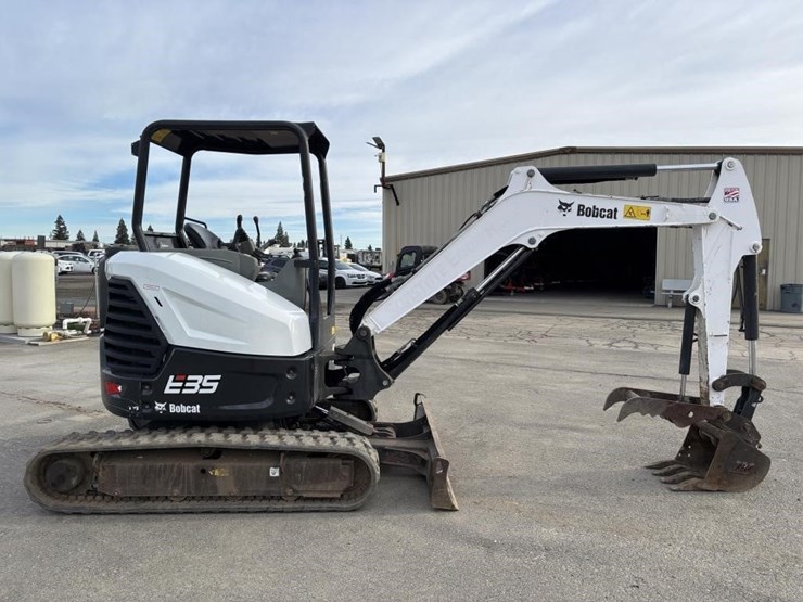 2021-bobcat-e35-image-7