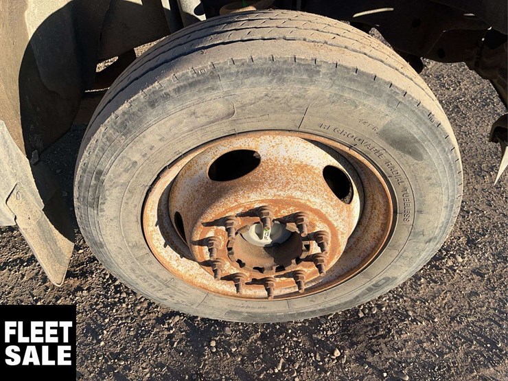 2012-ford-f450-image-13