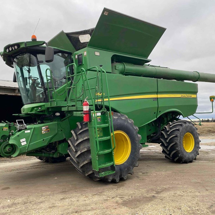 JOHN DEERE S680