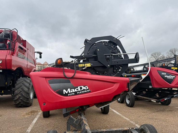 2016-mac-don-fd75-image-6